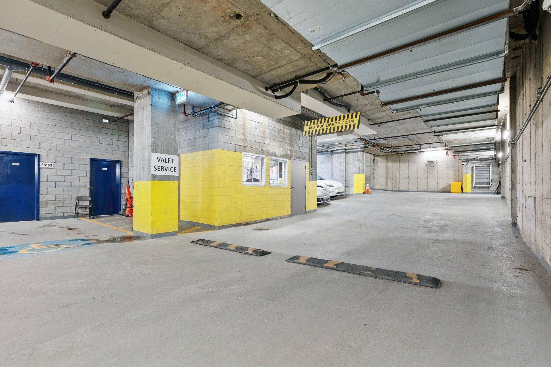 









1188


Av. Union

, 1407,
Montréal (Ville-Marie),




QC
H3B0E5

