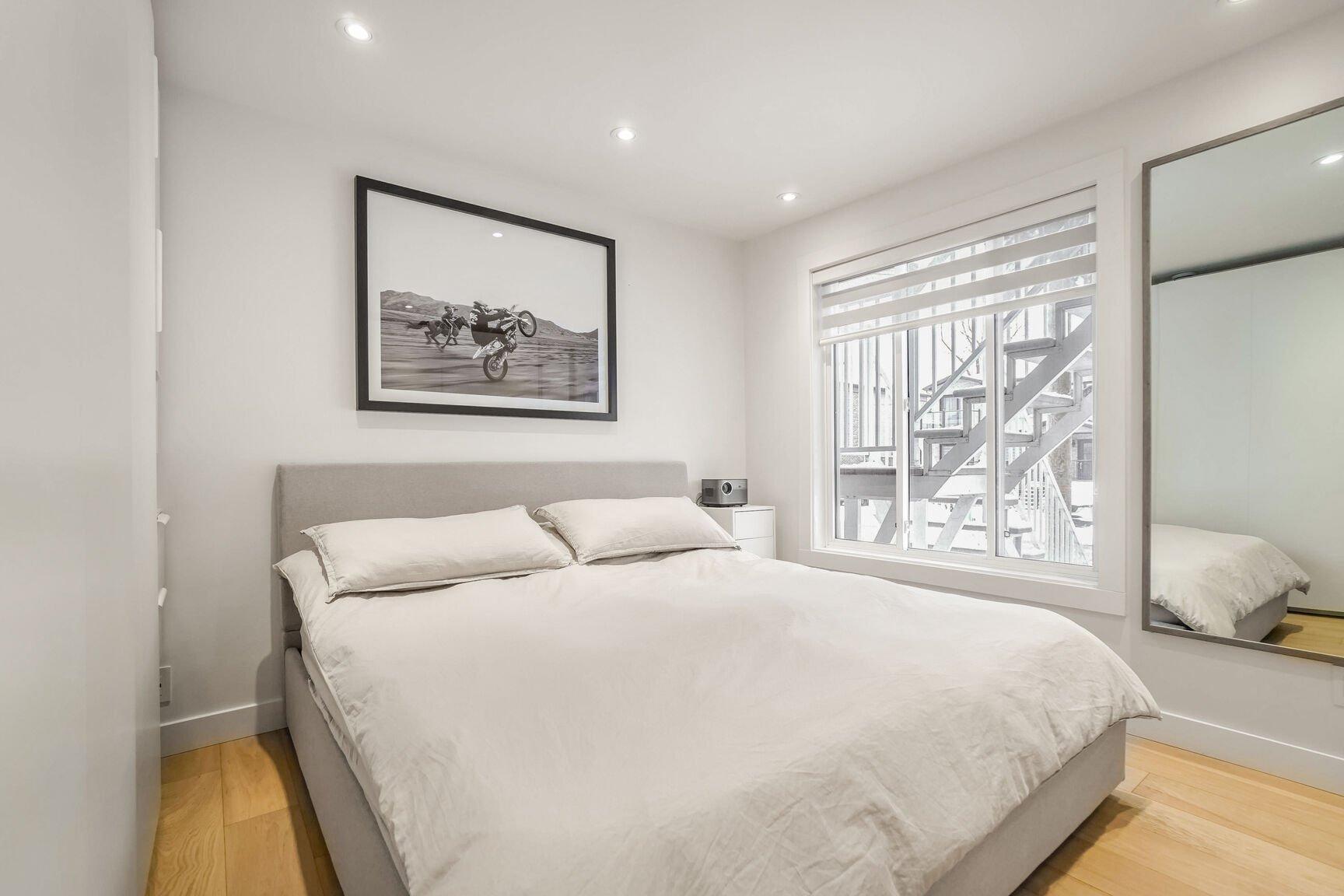 









1599

 - 1601


Rue Cartier

,
Longueuil (Le Vieux-Longueuil),




QC
J4K4E2

