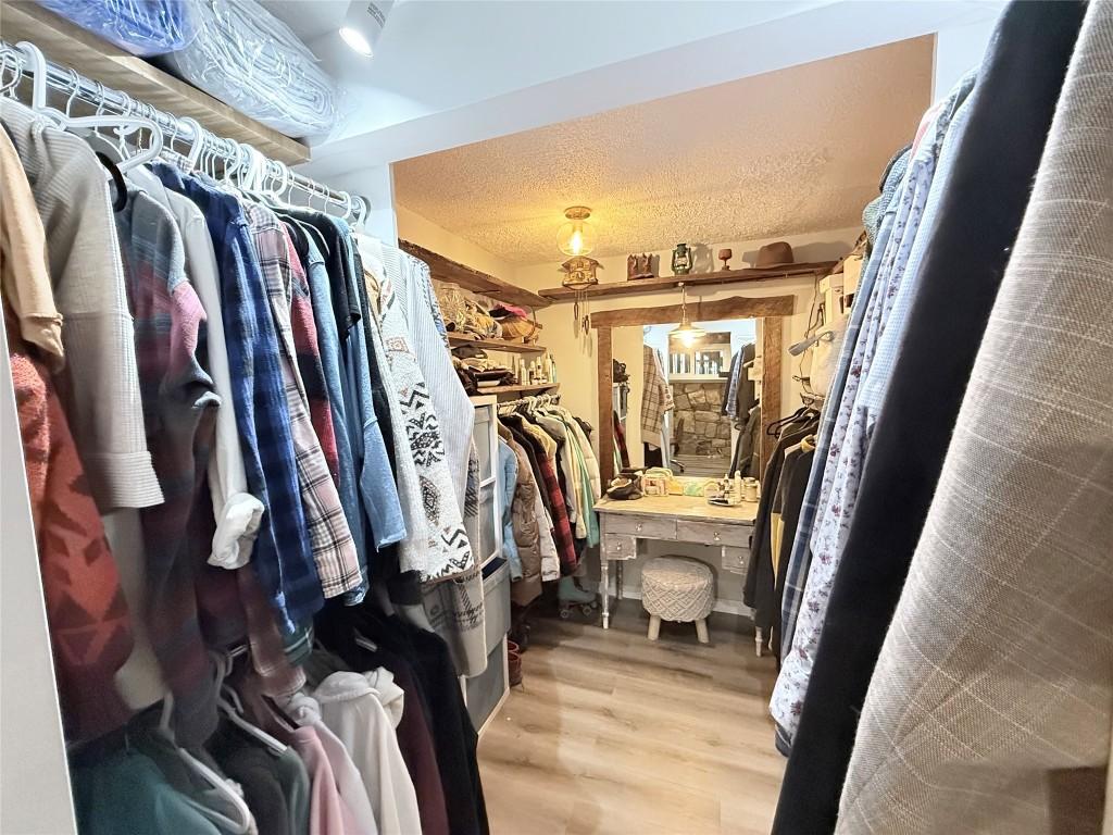 









315


Primrose

Road, 214,
Kelowna,




BC
V1X 2G6

