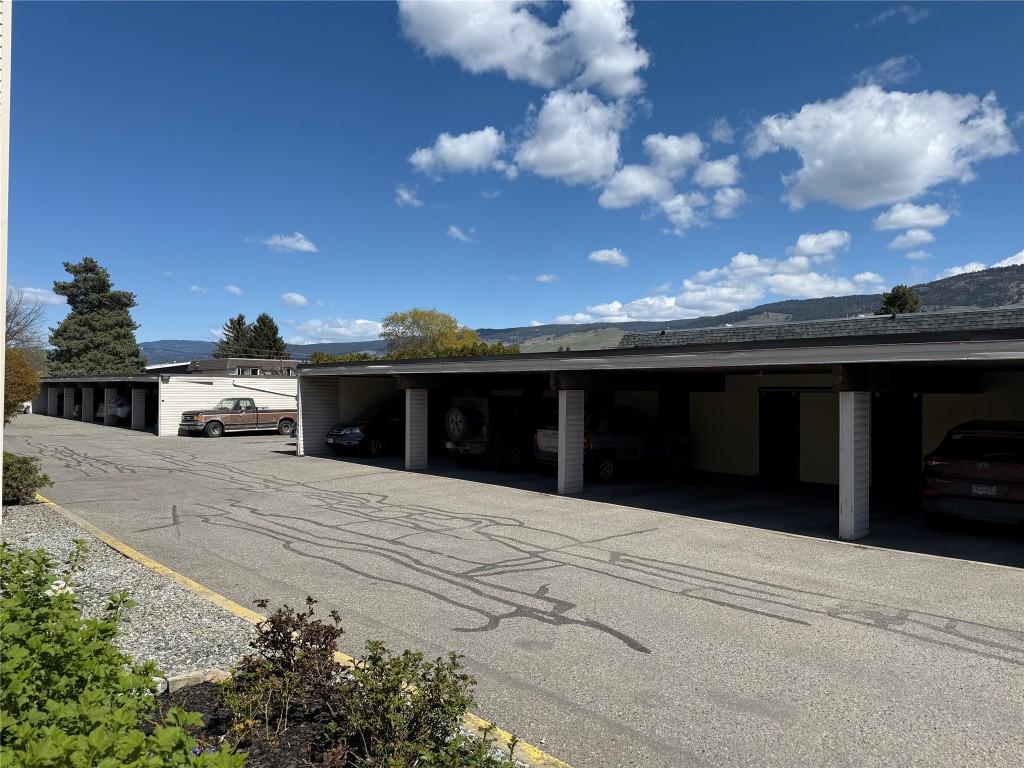 









315


Primrose

Road, 214,
Kelowna,




BC
V1X 2G6

