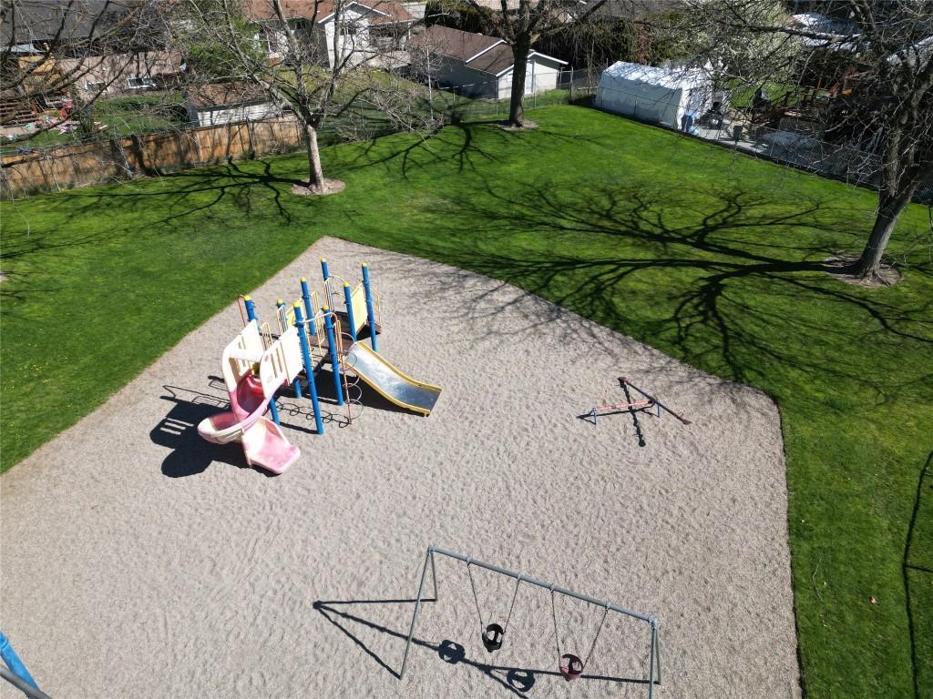 









315


Primrose

Road, 214,
Kelowna,




BC
V1X 2G6

