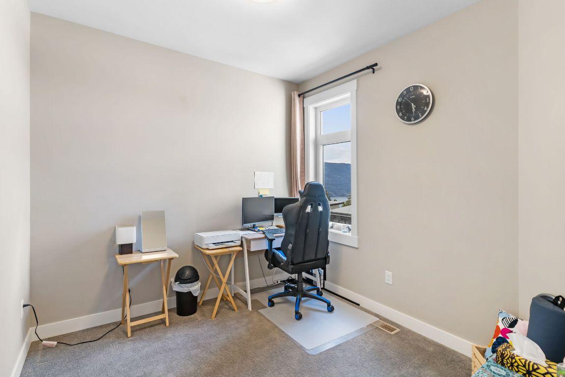 









3220


Hilltown

Drive, 7,
Kelowna,




BC
V1V 0C6

