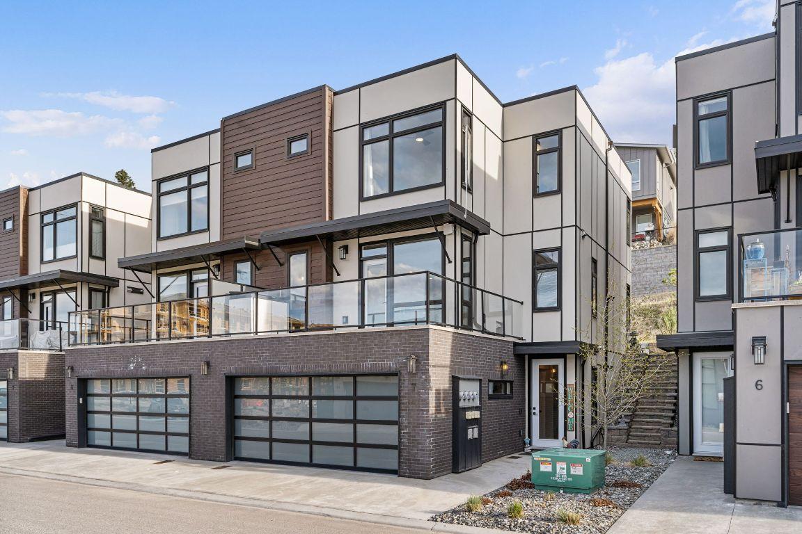 









3220


Hilltown

Drive, 7,
Kelowna,




BC
V1V 0C6

