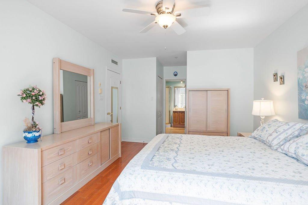









37


Prom. des Îles

, 204,
Laval (Chomedey),




QC
H7W5M9

