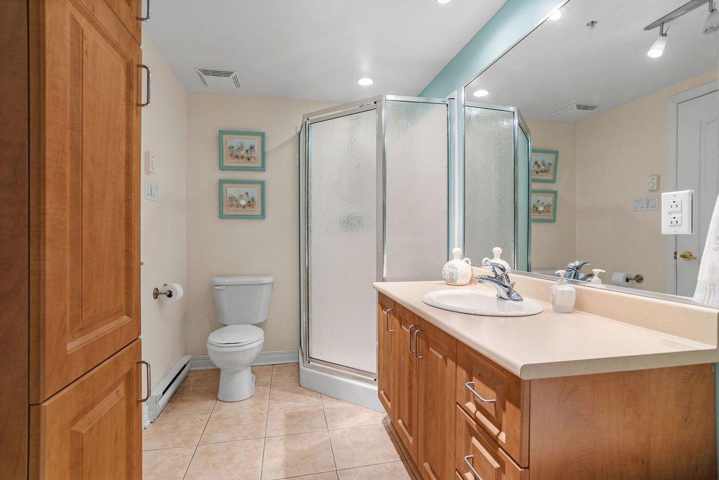 









37


Prom. des Îles

, 204,
Laval (Chomedey),




QC
H7W5M9

