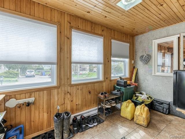 









4330


Ch. St-Charles

,
Terrebonne (Lachenaie),




QC
J6V1B5

