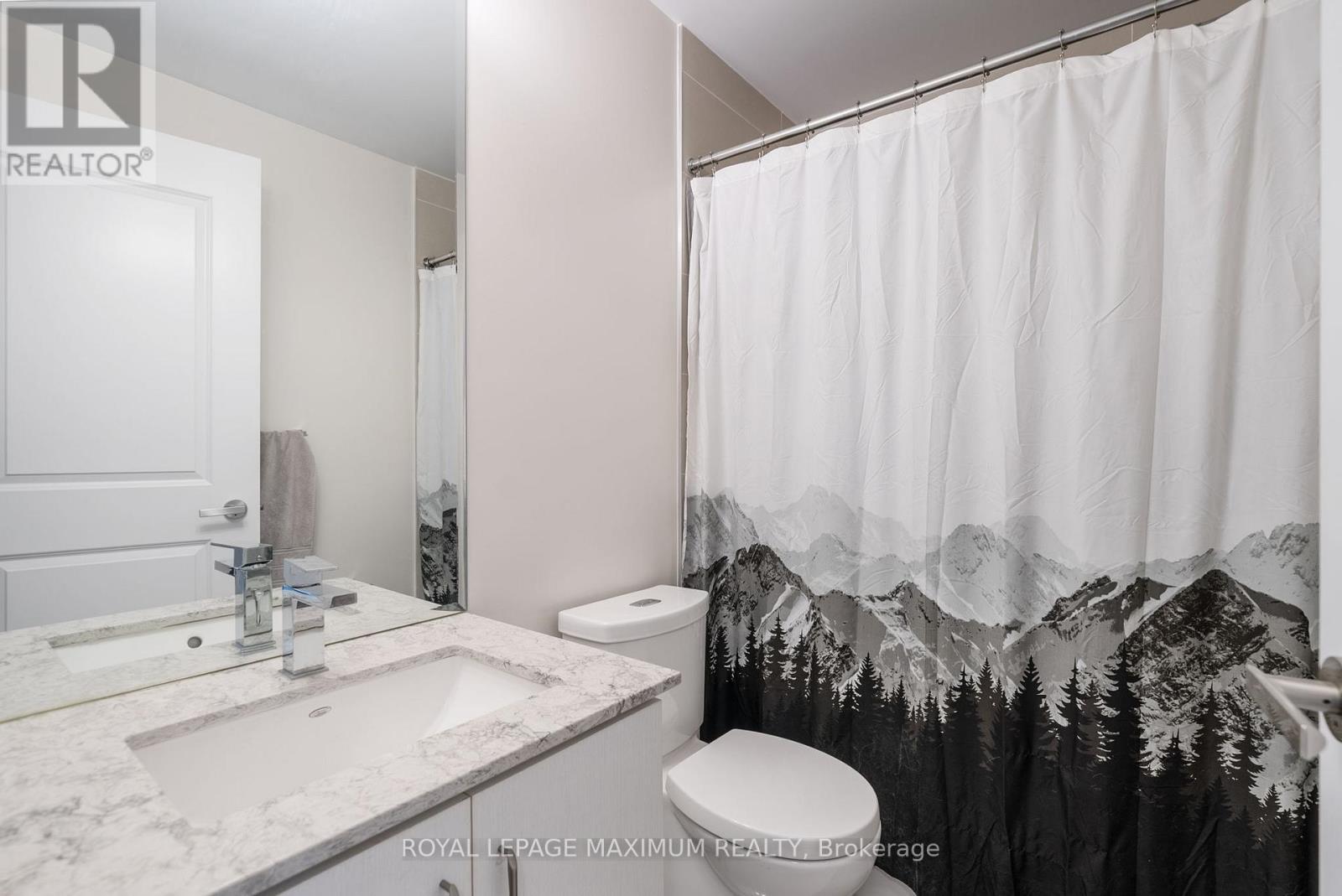 












1804 - 9075 JANE STREET

,
Vaughan,




Ontario
L4K0L7

