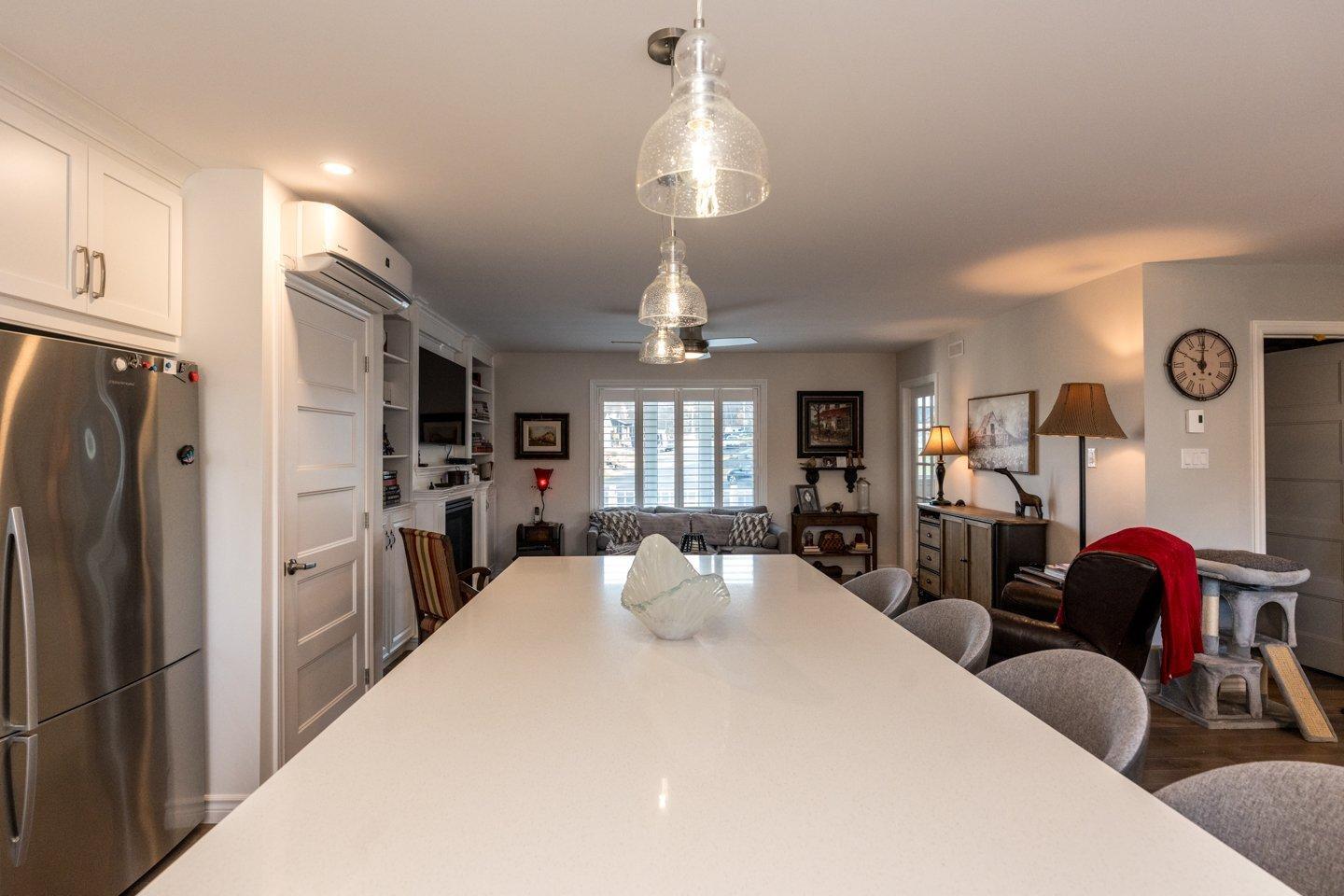 









15


Rue Jean-Lapierre

,
Lac-Brome,




QC
J0E1V0

