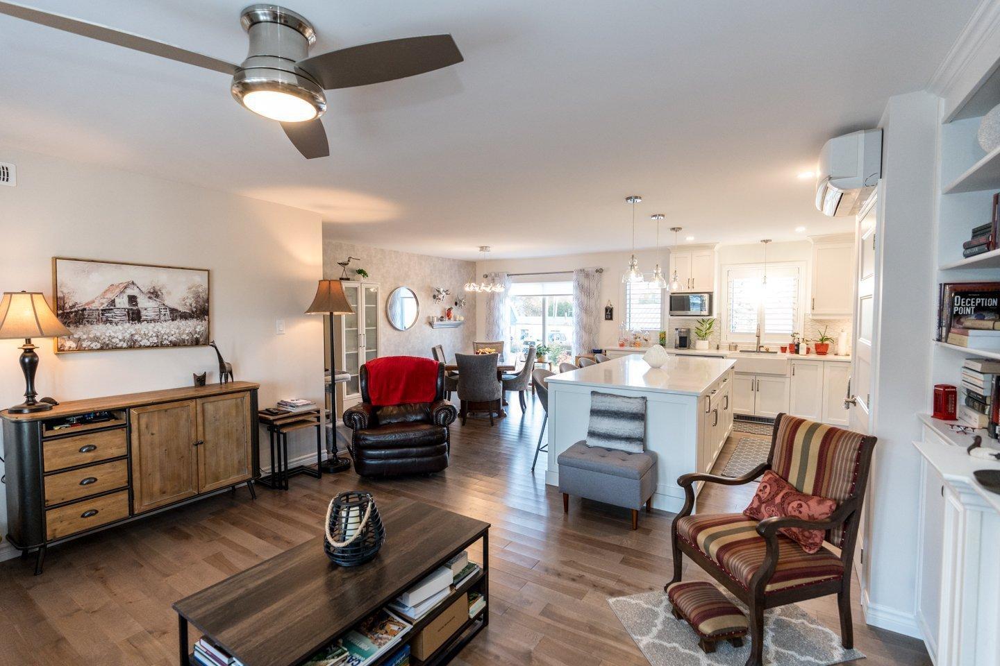 









15


Rue Jean-Lapierre

,
Lac-Brome,




QC
J0E1V0

