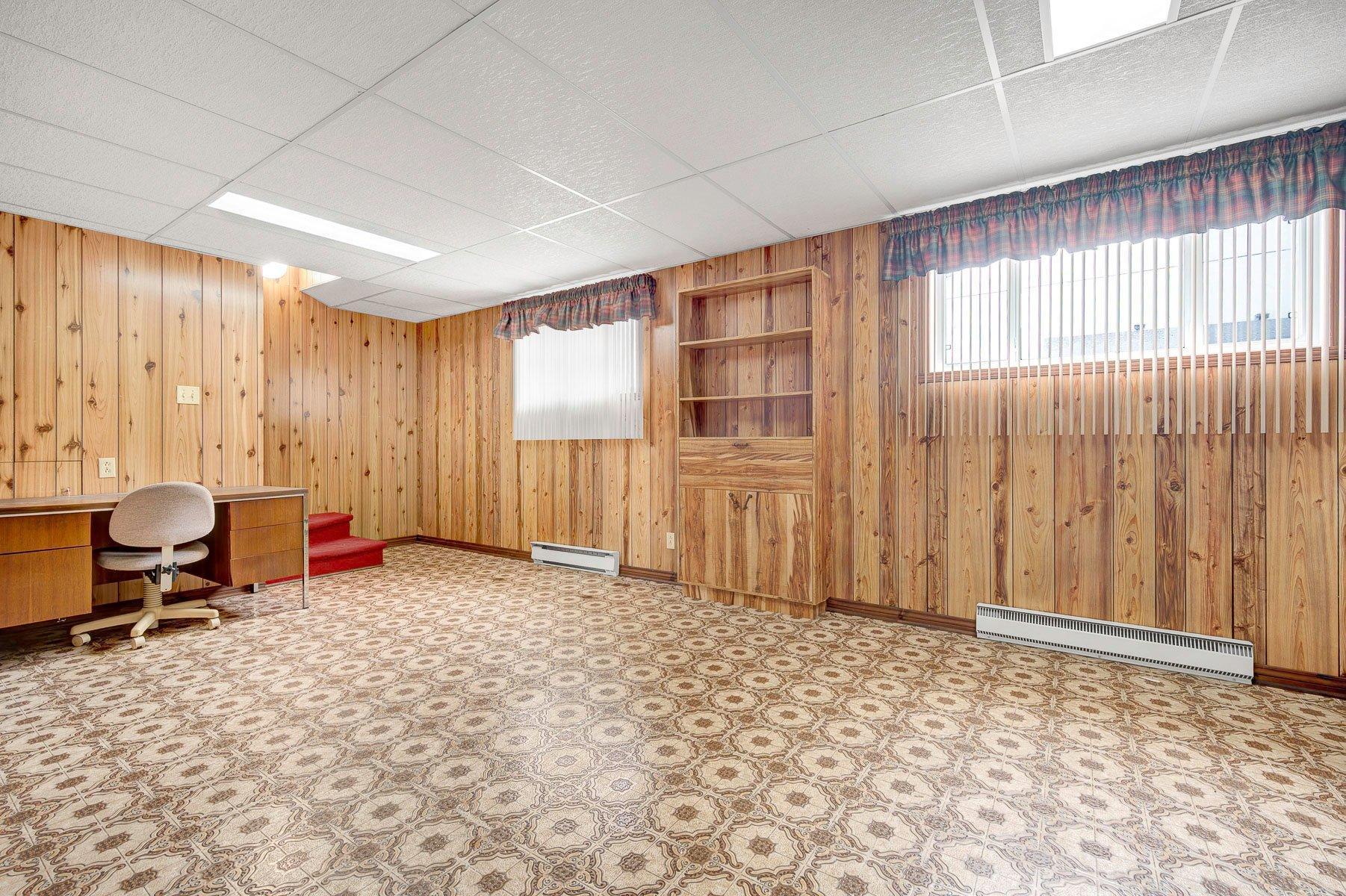 









623

 - 627


Rue Beaulne

,
Sainte-Agathe-des-Monts,




QC
J8C2Y2

