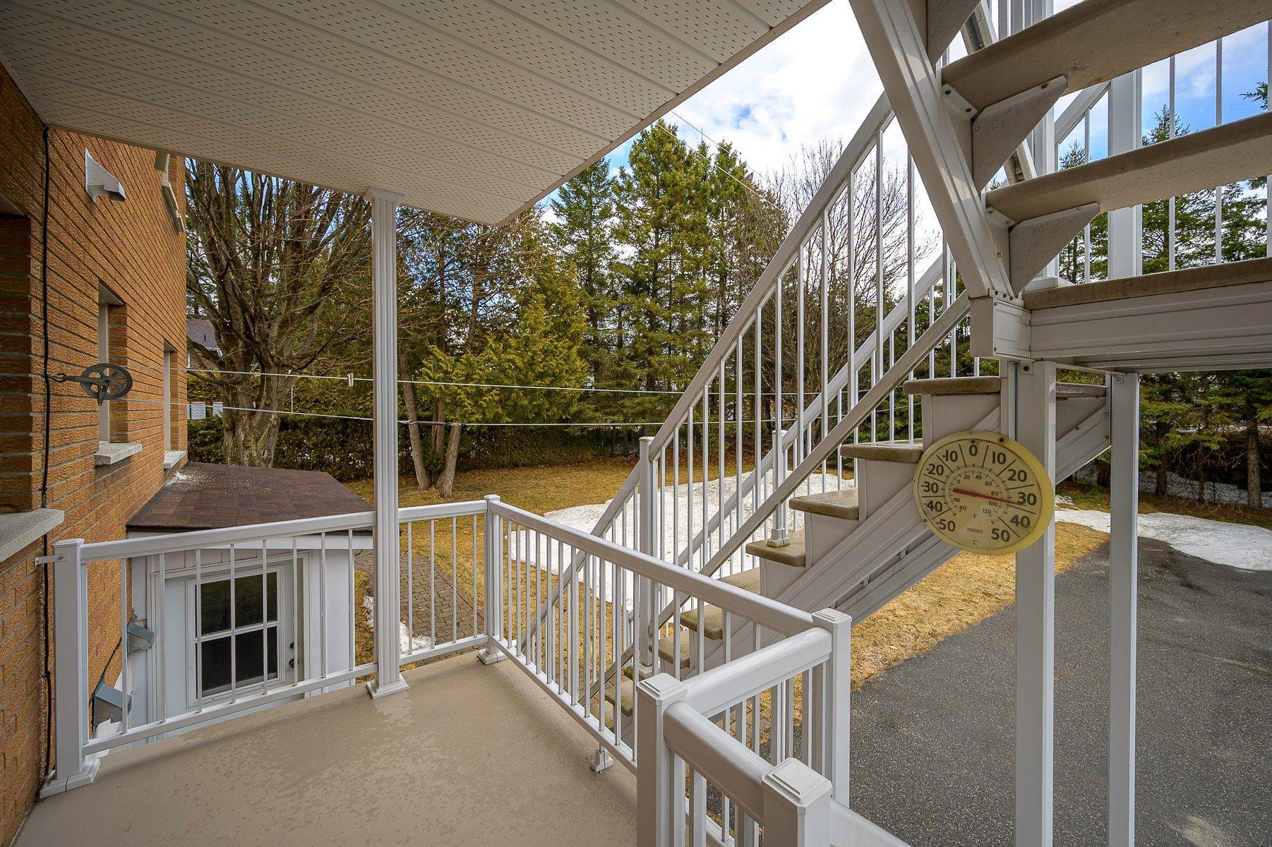 









623

 - 627


Rue Beaulne

,
Sainte-Agathe-des-Monts,




QC
J8C2Y2

