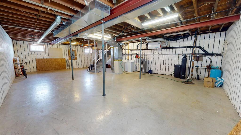 












143027 21 Road E

,
Riverton,




Manitoba
R0C2R0


