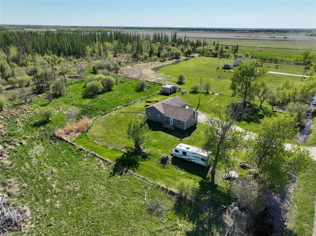 












143027 21 Road E

,
Riverton,




Manitoba
R0C2R0

