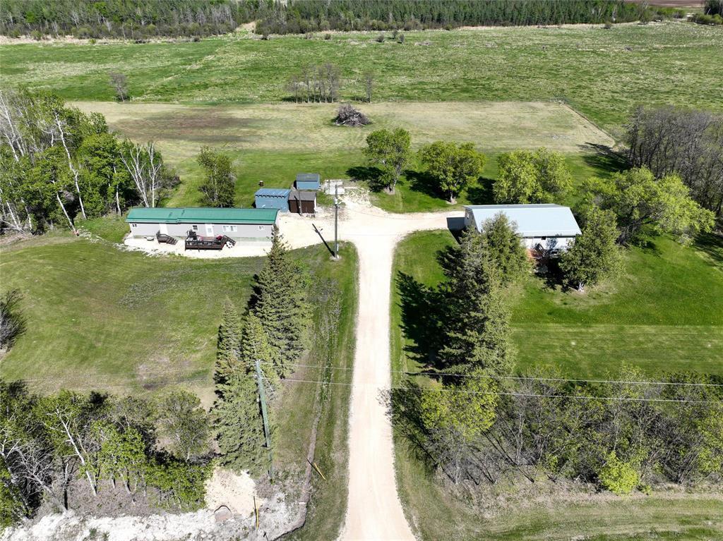 












143027 21 Road E

,
Riverton,




Manitoba
R0C2R0

