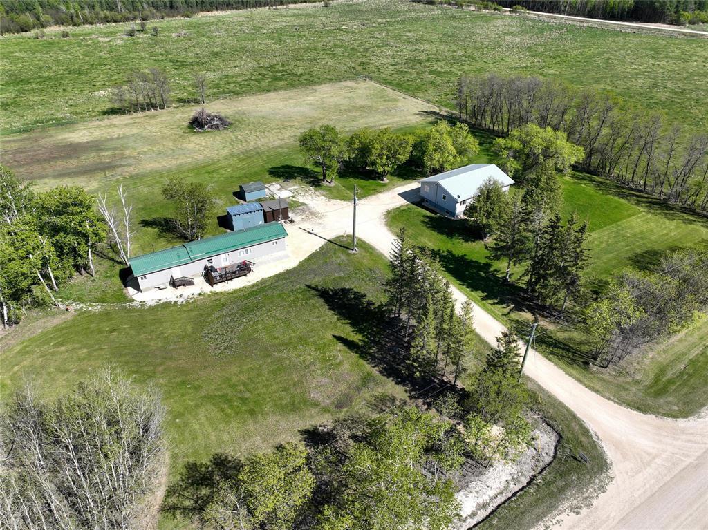 












143027 21 Road E

,
Riverton,




Manitoba
R0C2R0

