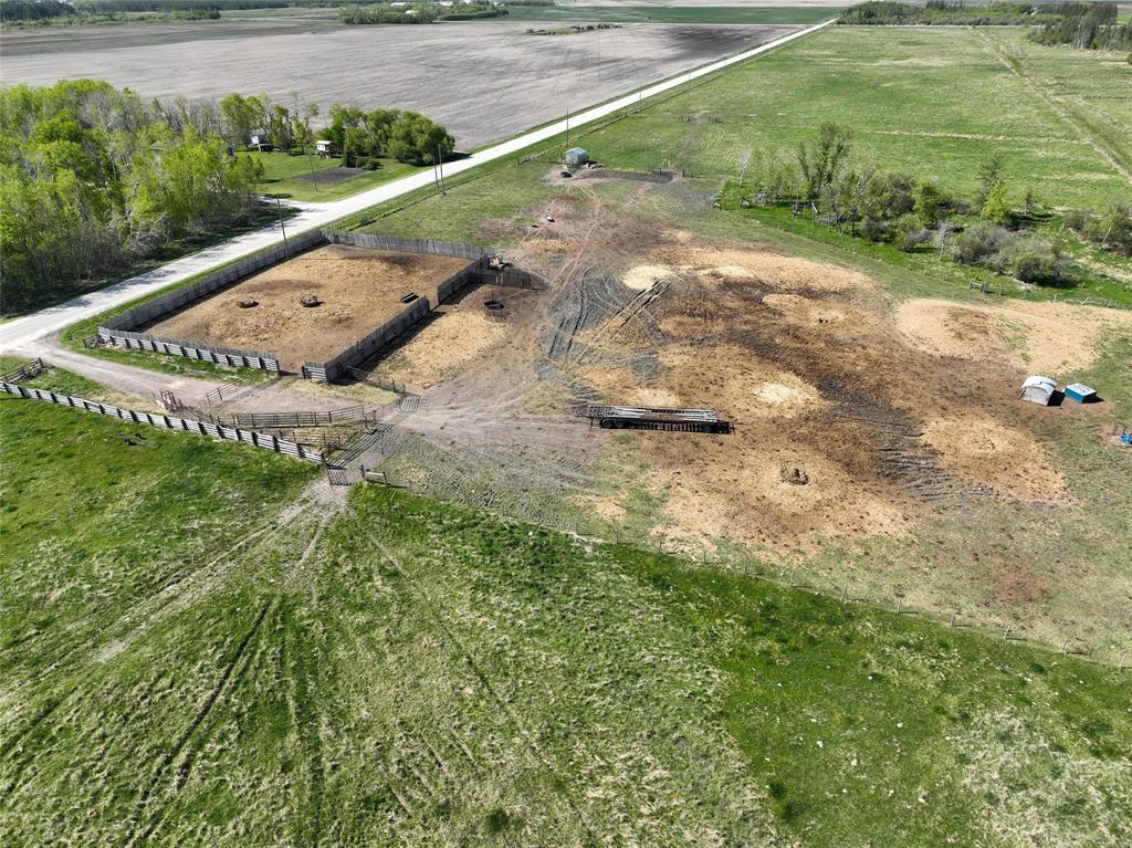 












143027 21 Road E

,
Riverton,




Manitoba
R0C2R0

