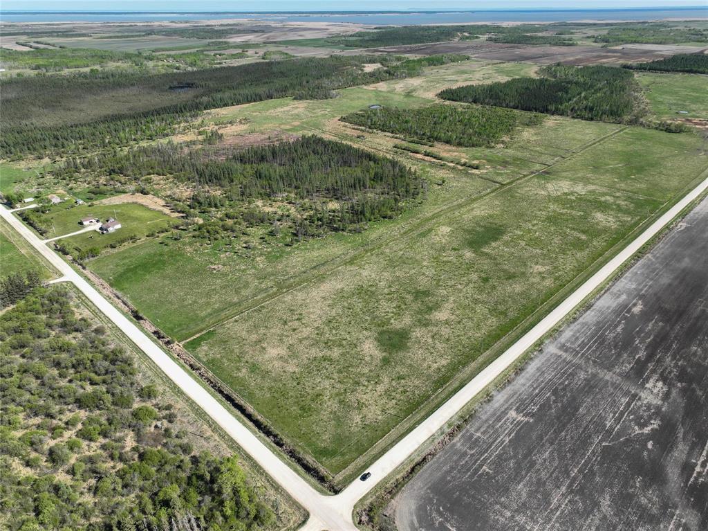 












143027 21 Road E

,
Riverton,




Manitoba
R0C2R0

