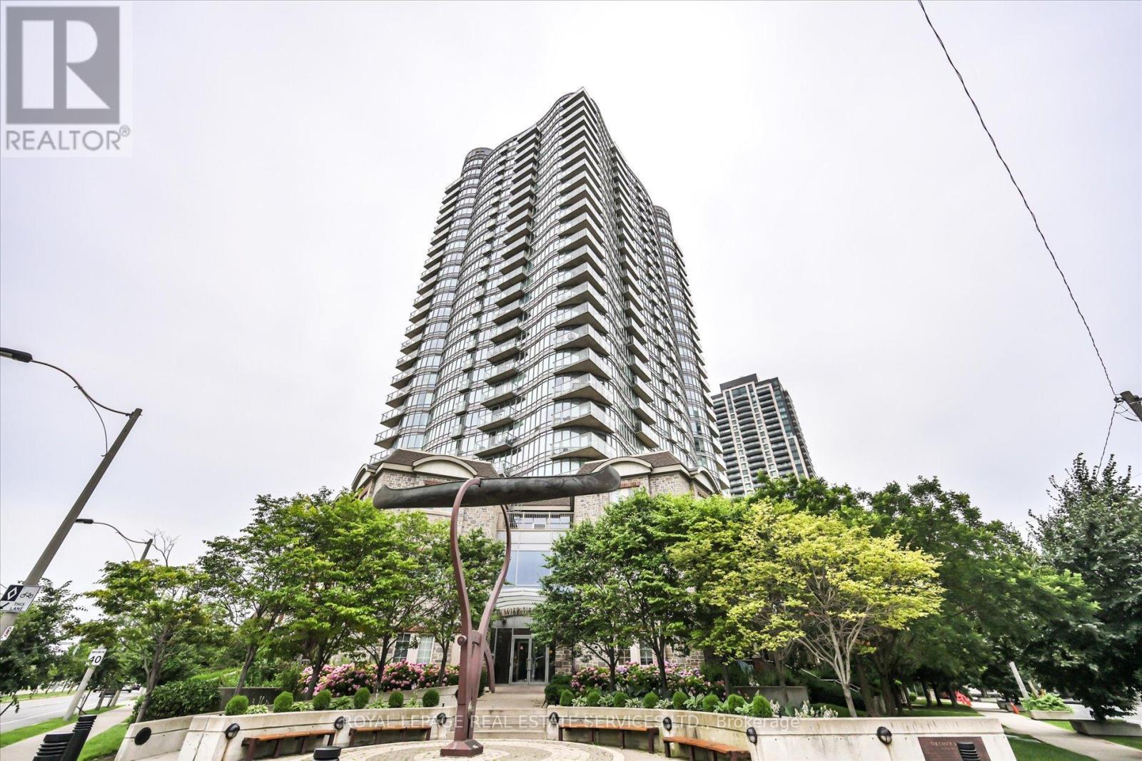 












1704 - 15 WINDERMERE AVENUE

,
Toronto,




Ontario
M6S5A2

