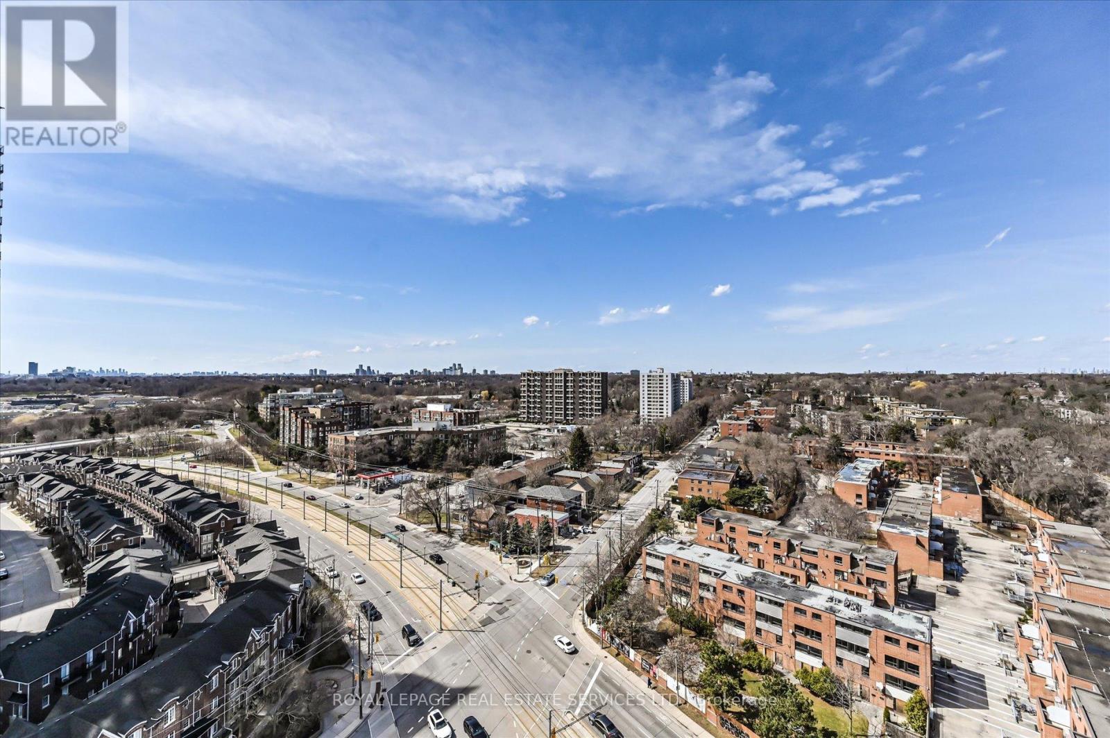 












1704 - 15 WINDERMERE AVENUE

,
Toronto,




Ontario
M6S5A2

