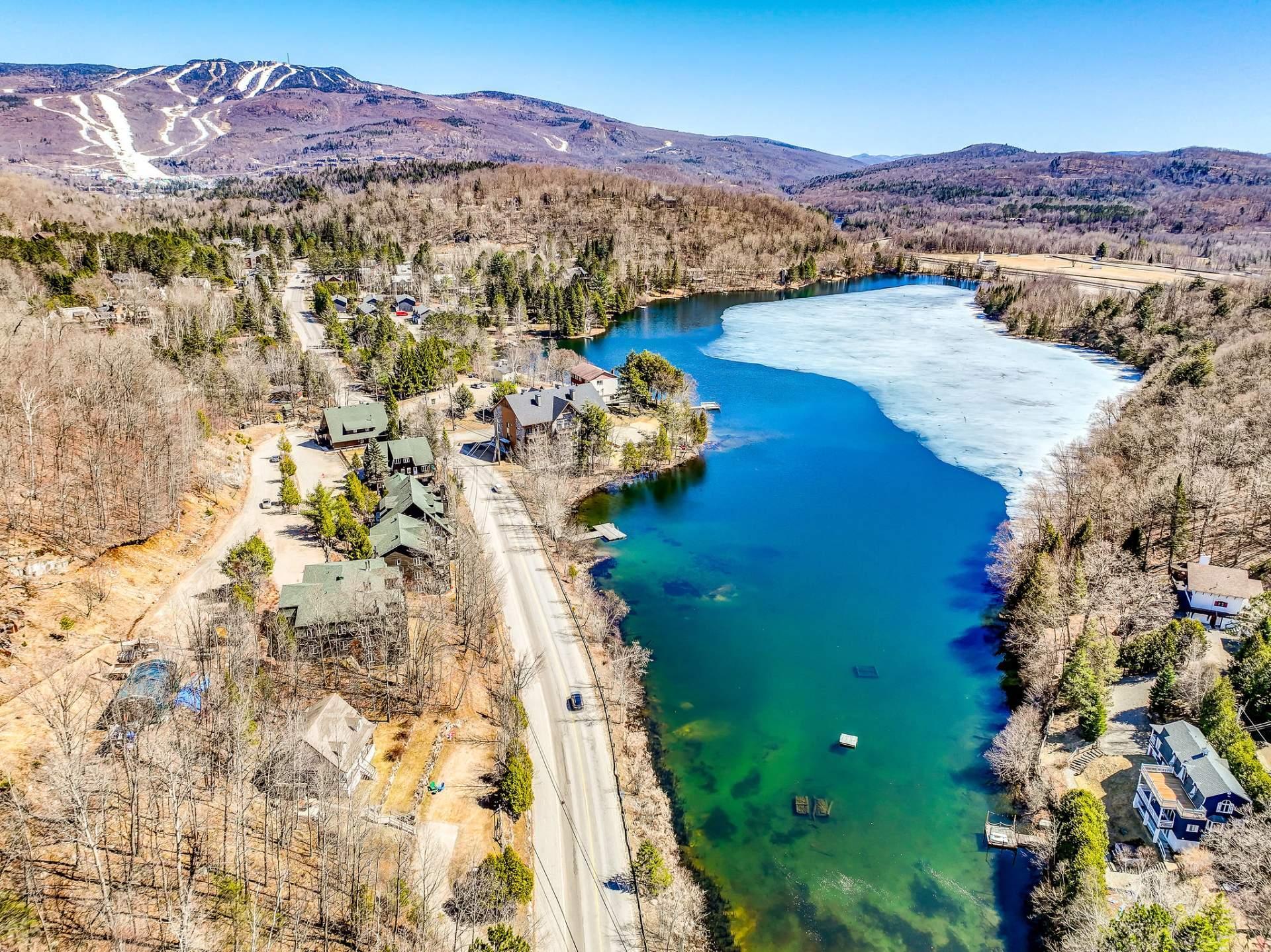 









126


Rue du Saut

,
Mont-Tremblant,




QC
J8E1K8

