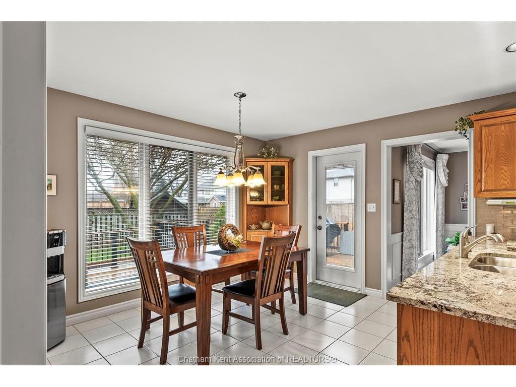 









212


Norway Maple

Drive,
Chatham,




ON
N7L 5E8

