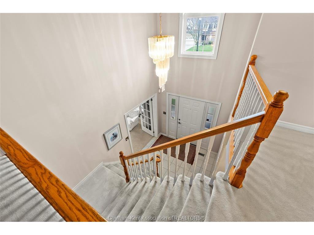 









212


Norway Maple

Drive,
Chatham,




ON
N7L 5E8

