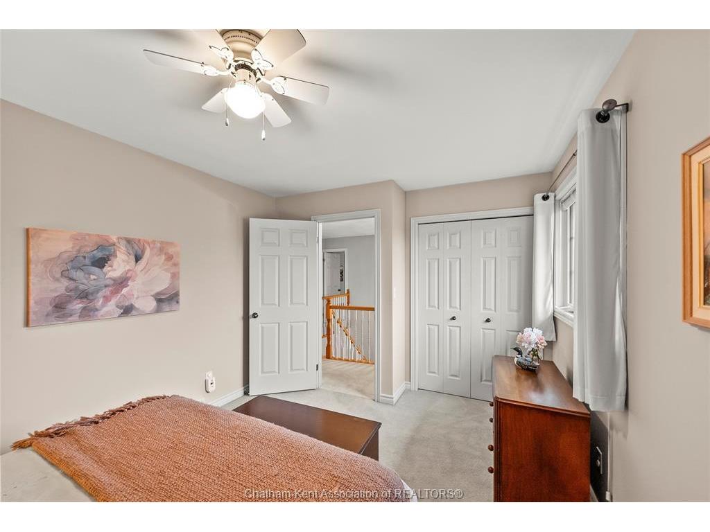 









212


Norway Maple

Drive,
Chatham,




ON
N7L 5E8

