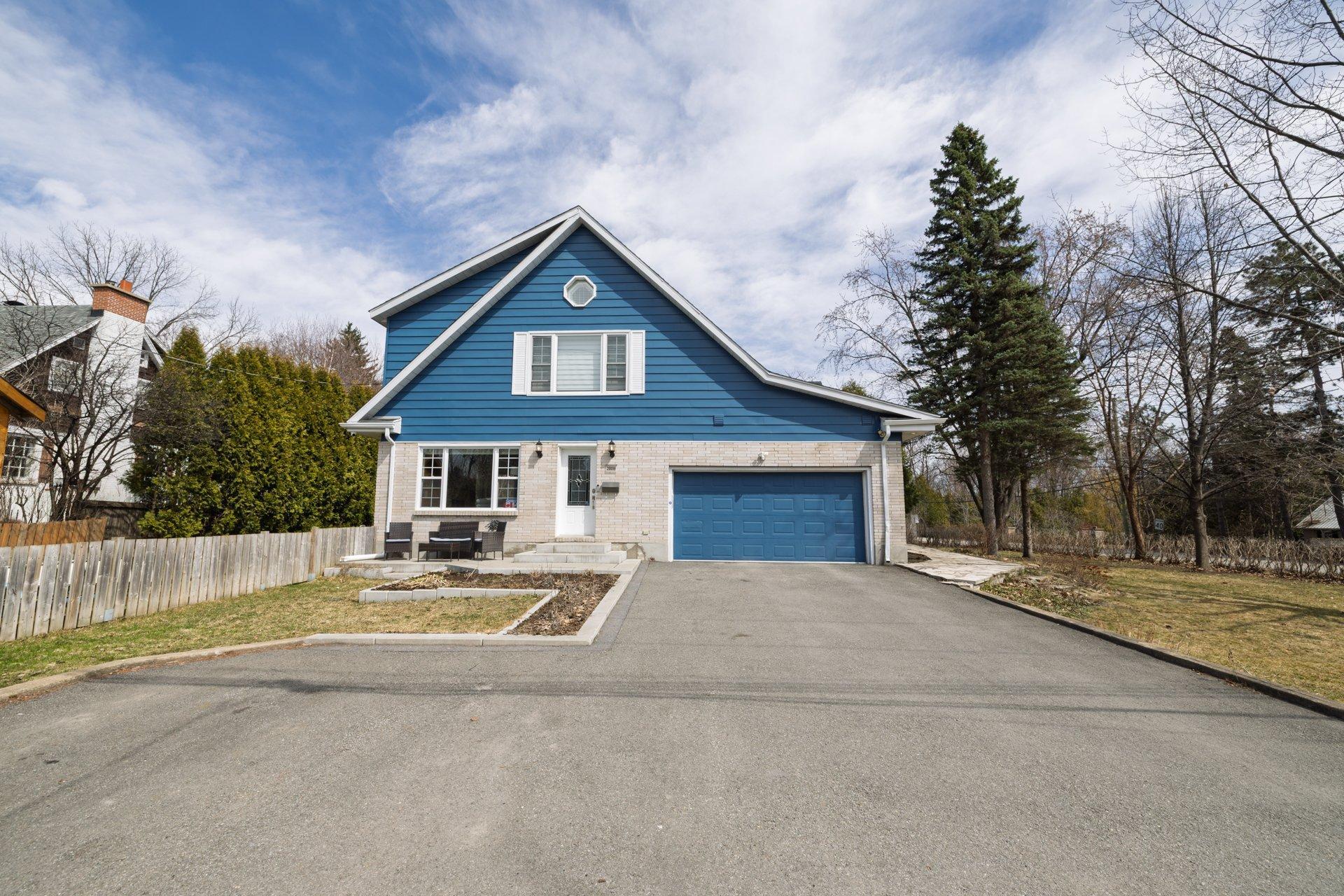 









20099


Ch. Lakeshore

,
Baie-d'Urfé,




QC
H9X1P6

