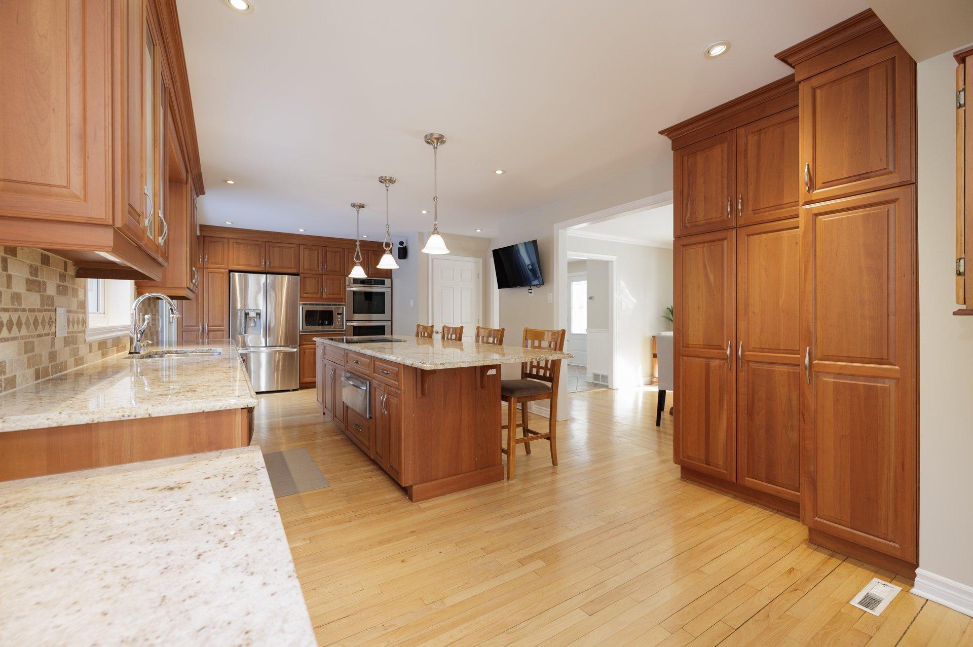









20099


Ch. Lakeshore

,
Baie-d'Urfé,




QC
H9X1P6

