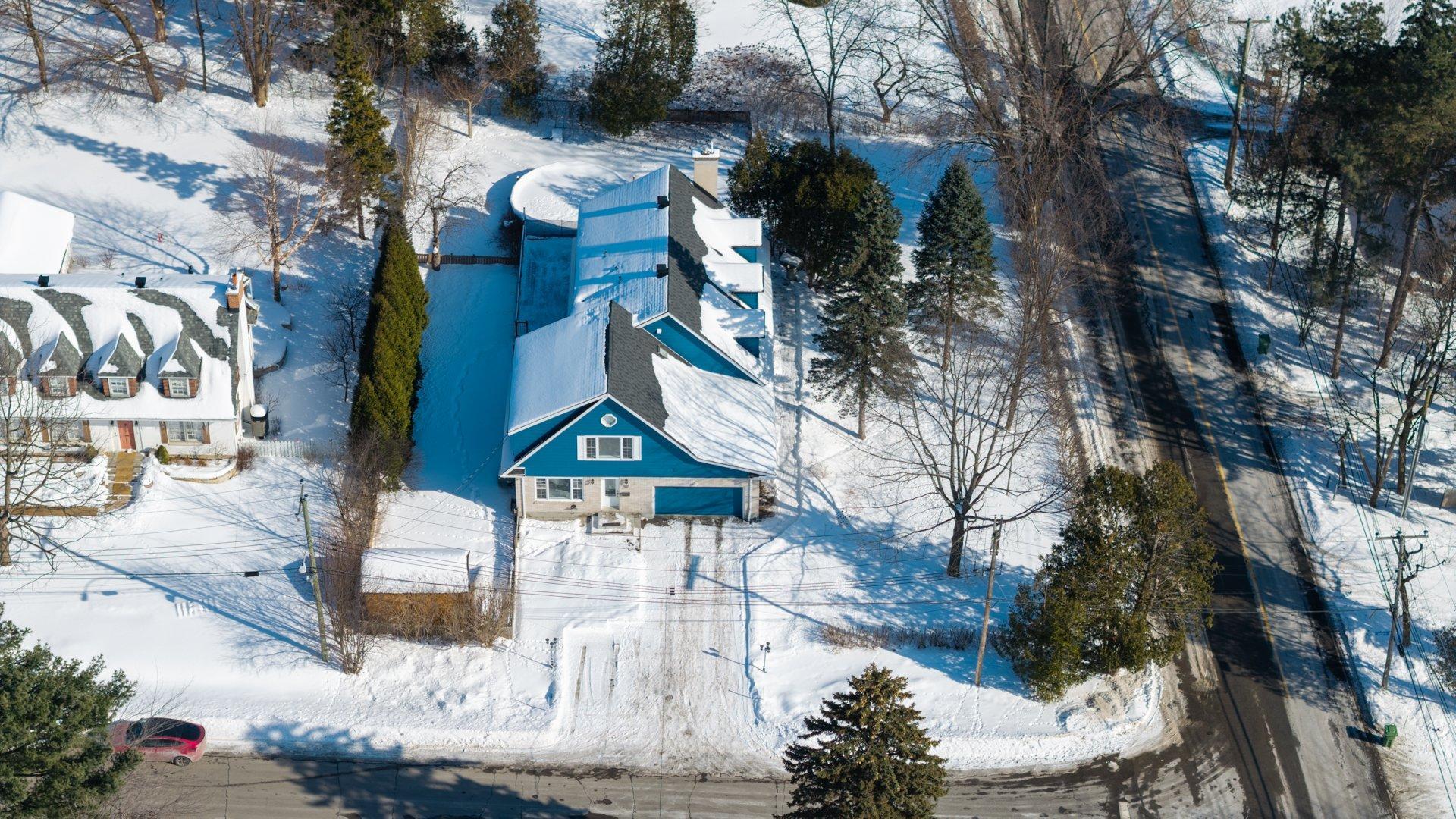 









20099


Ch. Lakeshore

,
Baie-d'Urfé,




QC
H9X1P6

