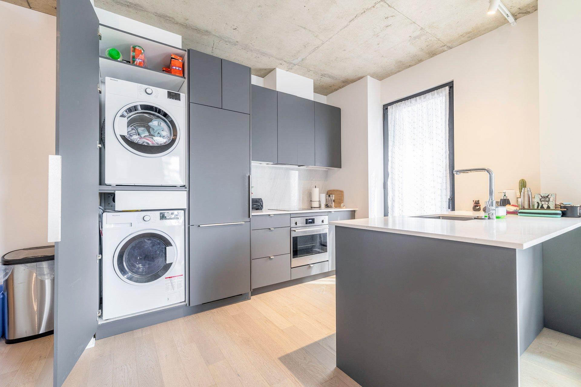 









2180


Rue Ste-Catherine E.

, 252,
Montréal (Ville-Marie),




QC
H2K2H9

