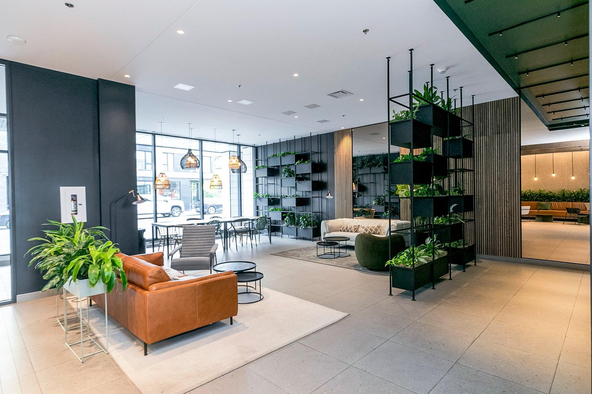 









2180


Rue Ste-Catherine E.

, 252,
Montréal (Ville-Marie),




QC
H2K2H9

