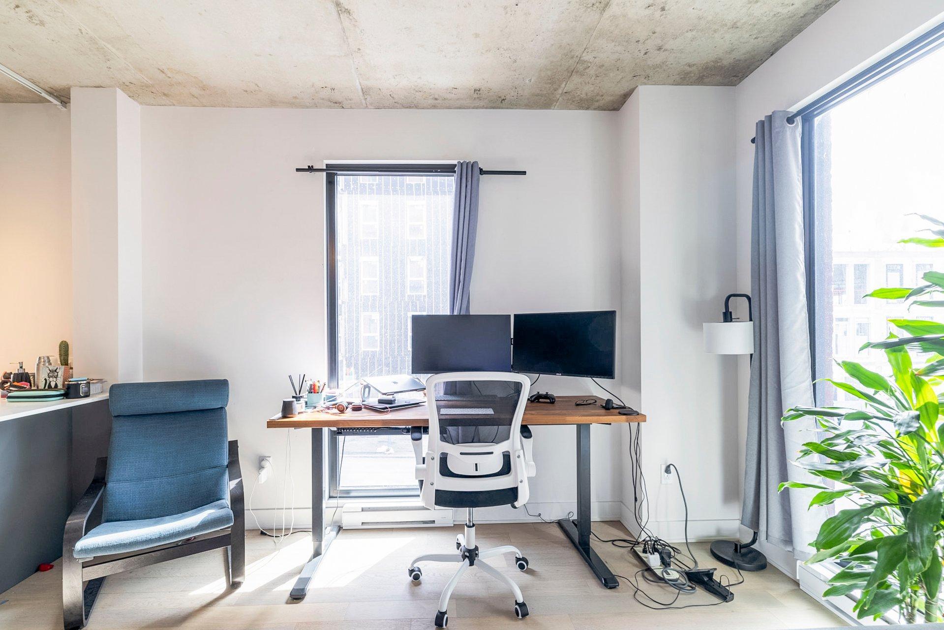 









2180


Rue Ste-Catherine E.

, 252,
Montréal (Ville-Marie),




QC
H2K2H9


