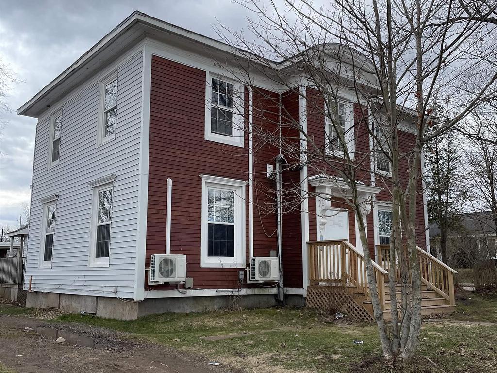 












434 Prince Street

,
Truro,




NS
B2N 1E7

