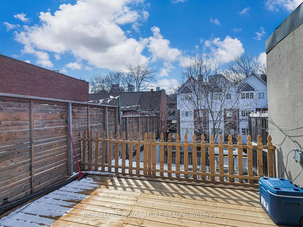 









272


Parliament

Street, 1,
Toronto,




ON
M5A 3A4


