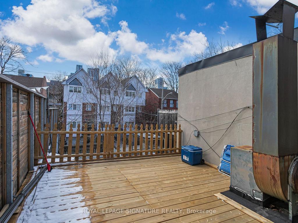 









272


Parliament

Street, 1,
Toronto,




ON
M5A 3A4

