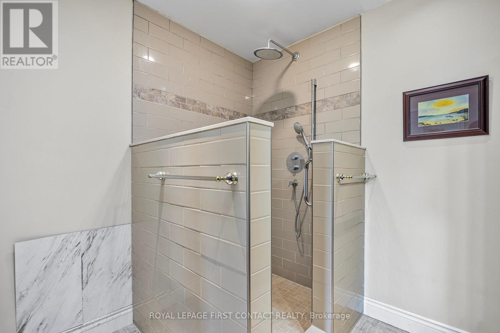 












93 BAYSHORE DRIVE

,
Ramara,




Ontario
L0K1B0

