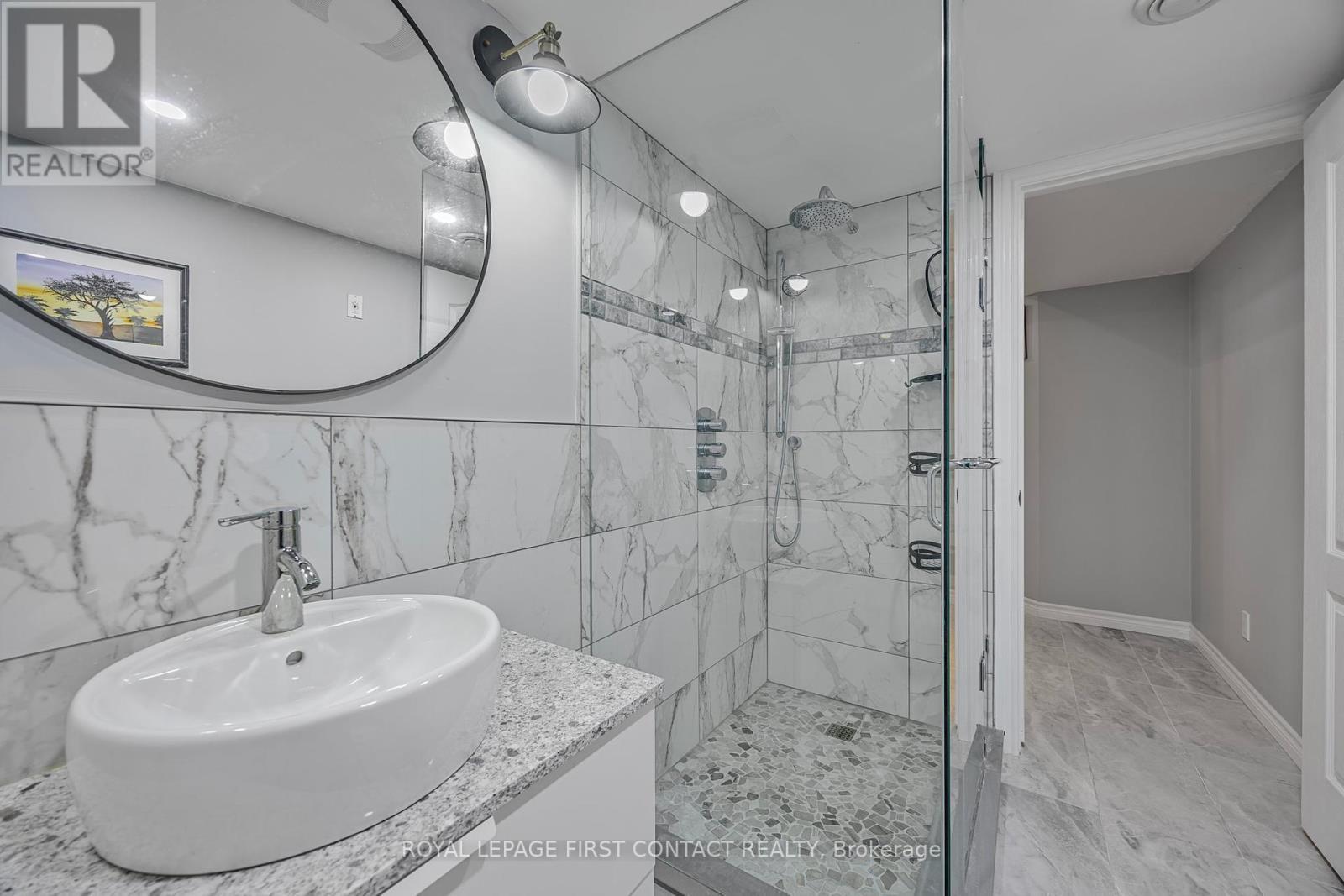 












93 BAYSHORE DRIVE

,
Ramara,




Ontario
L0K1B0

