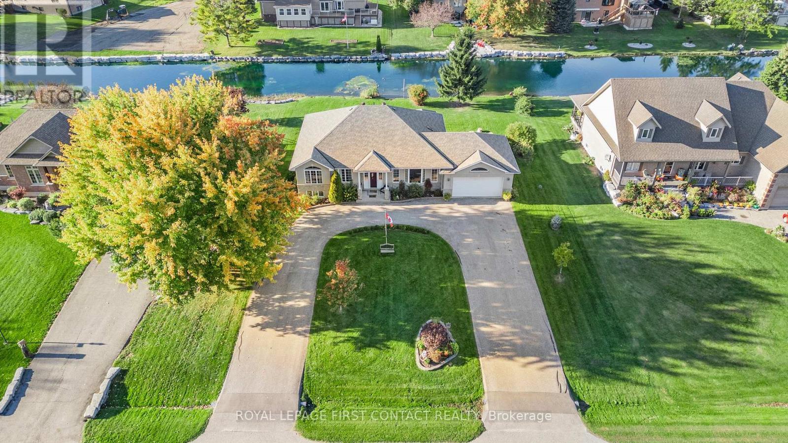 












93 BAYSHORE DRIVE

,
Ramara,




Ontario
L0K1B0

