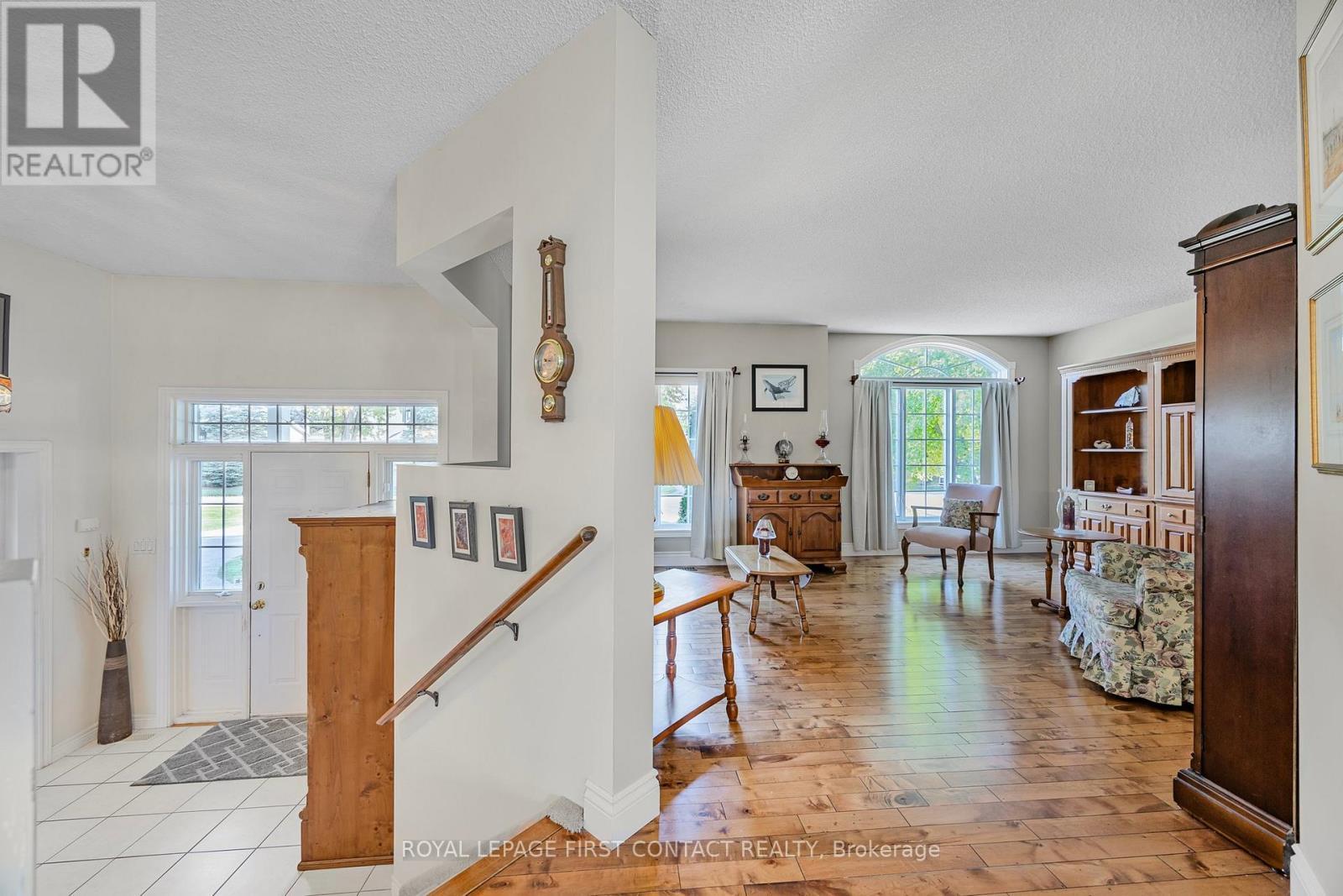 












93 BAYSHORE DRIVE

,
Ramara,




Ontario
L0K1B0

