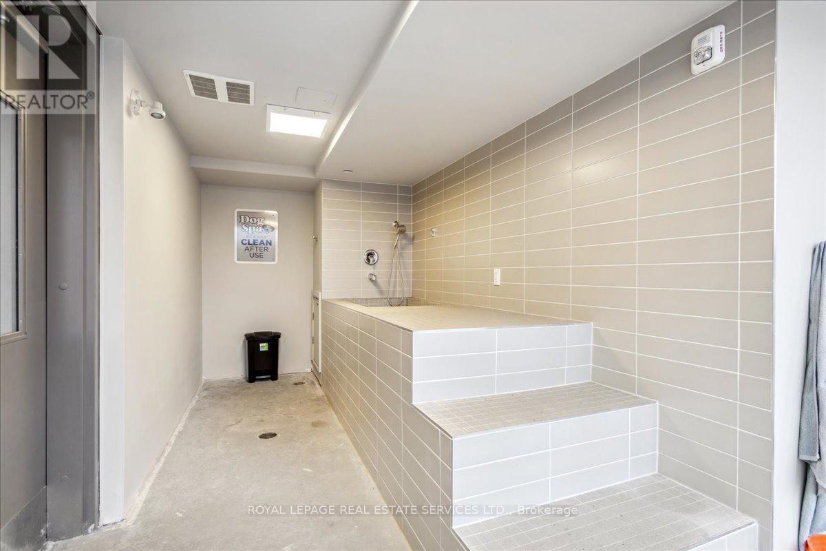












105 - 3028 CREEKSHORE COMMON

,
Oakville,




Ontario
L6M5K6

