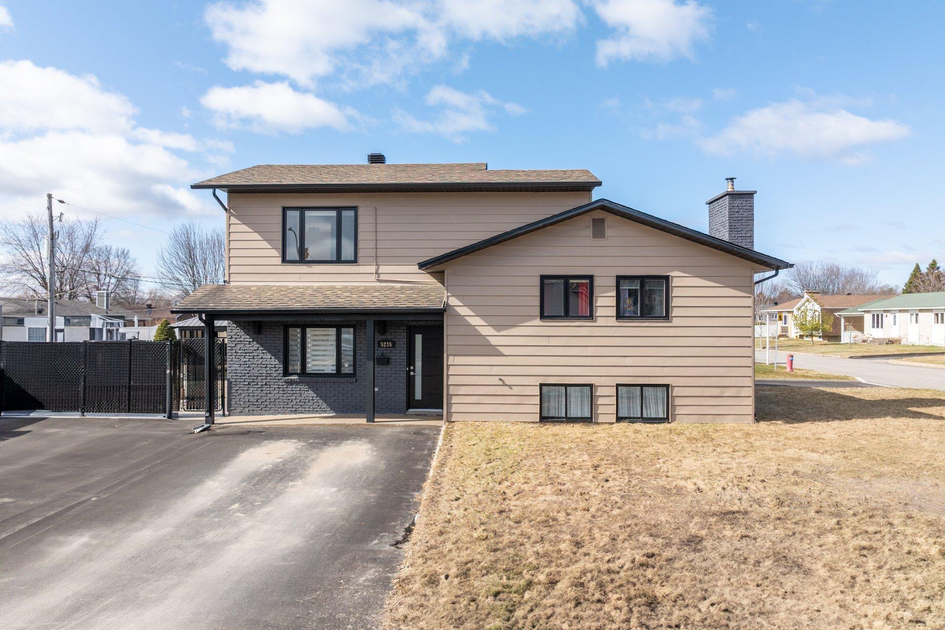 









5235


Rue de Nice

,
Trois-Rivières,




QC
G8Y4P3

