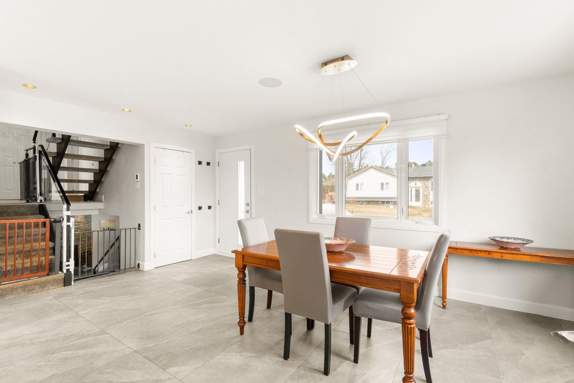 









5235


Rue de Nice

,
Trois-Rivières,




QC
G8Y4P3

