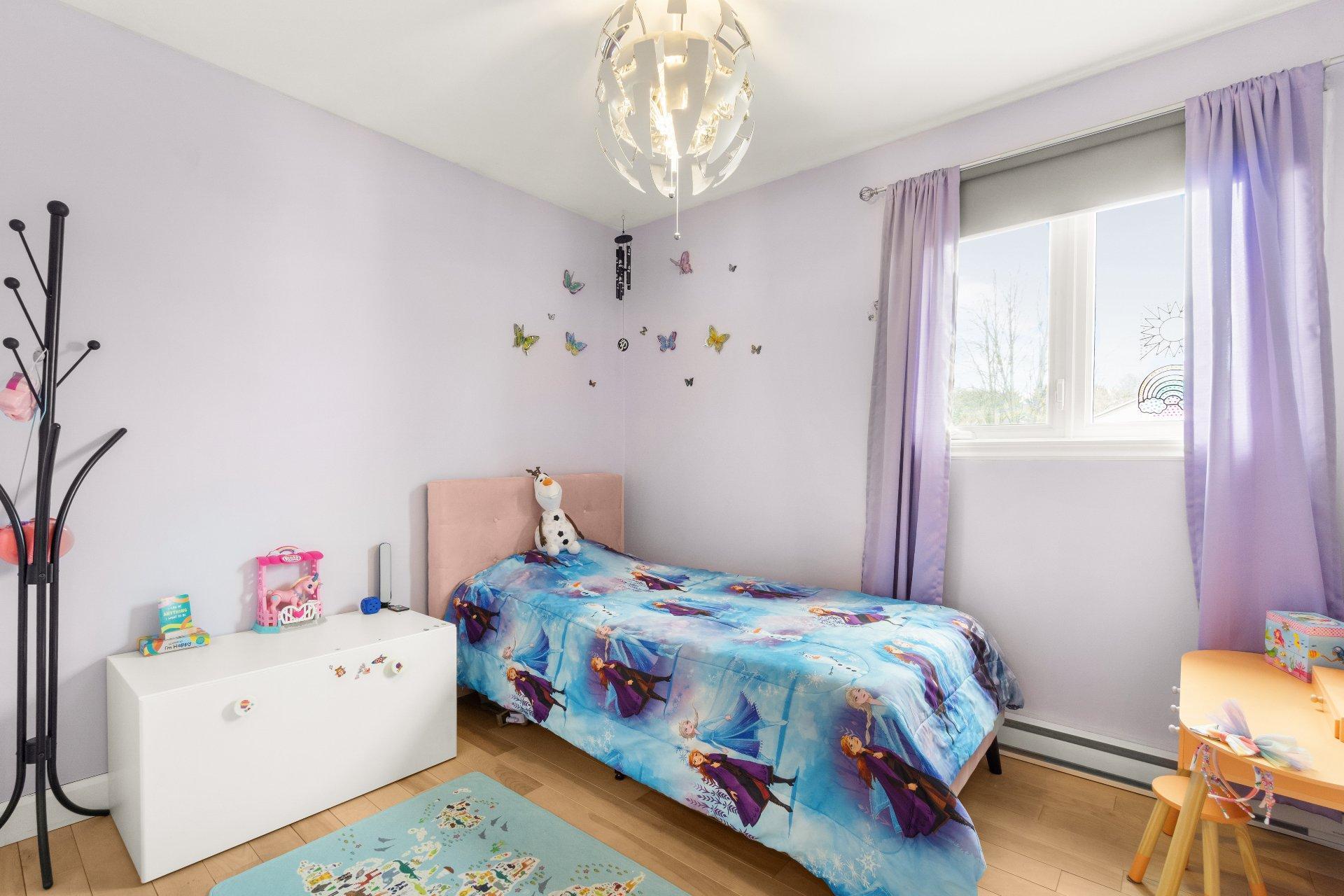 









5235


Rue de Nice

,
Trois-Rivières,




QC
G8Y4P3

