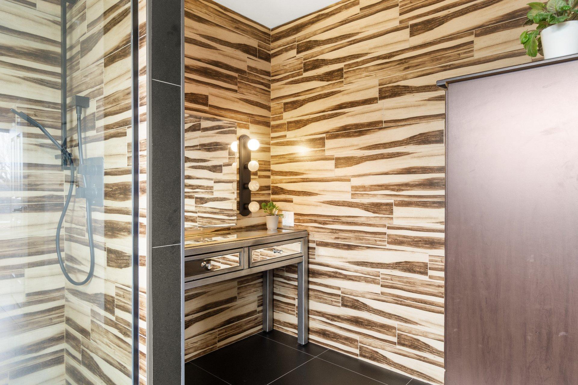 









5235


Rue de Nice

,
Trois-Rivières,




QC
G8Y4P3

