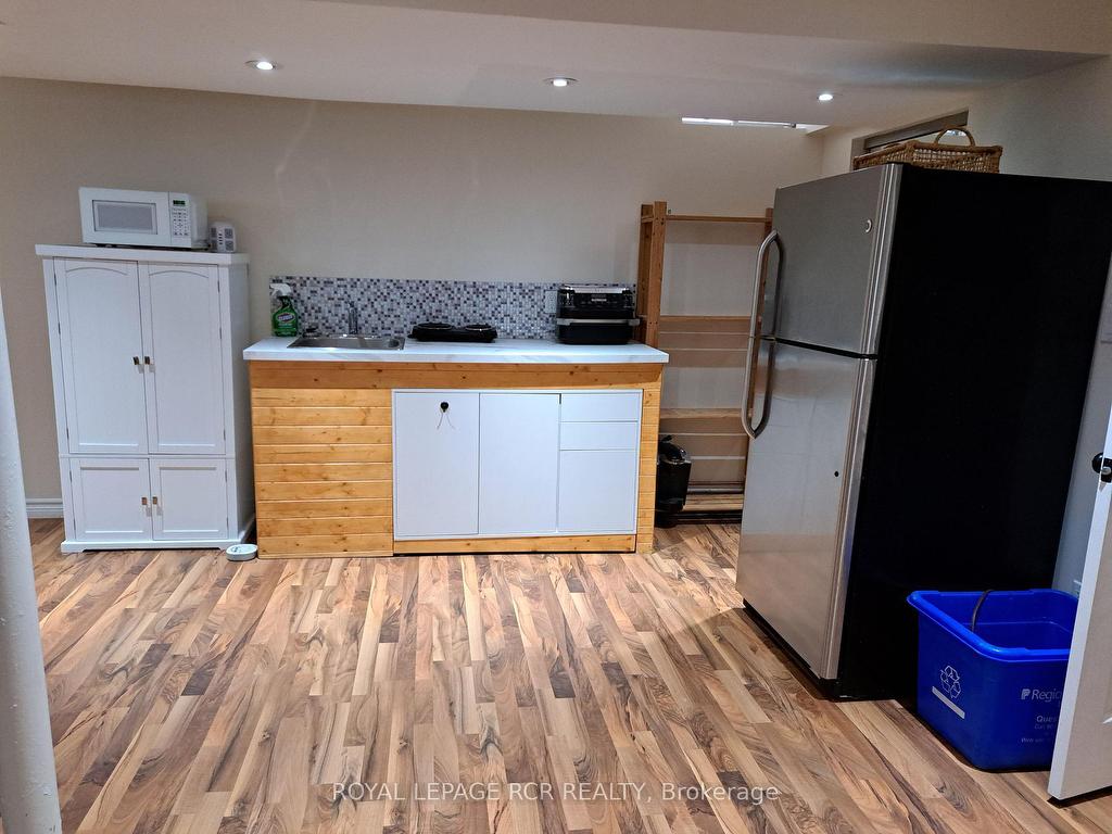 









78


Grapevine

Road,
Caledon,




ON
L7E 2R3


