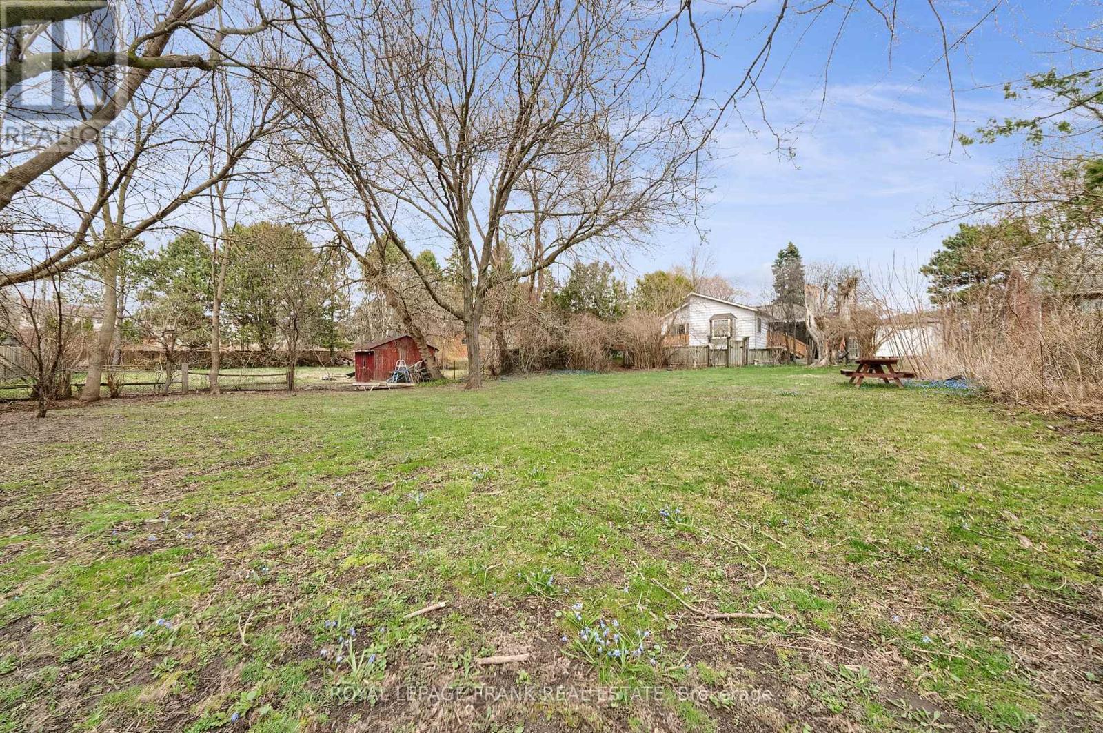 












1994 GLENDALE DRIVE

,
Pickering (Liverpool),




Ontario
L1V1V7

