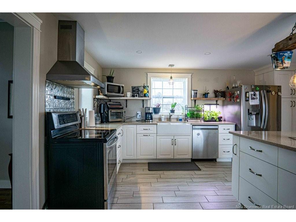 









699


Route 105

,
Maugerville,




NB
E3A 8L1

