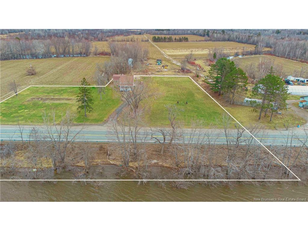 









699


Route 105

,
Maugerville,




NB
E3A 8L1

