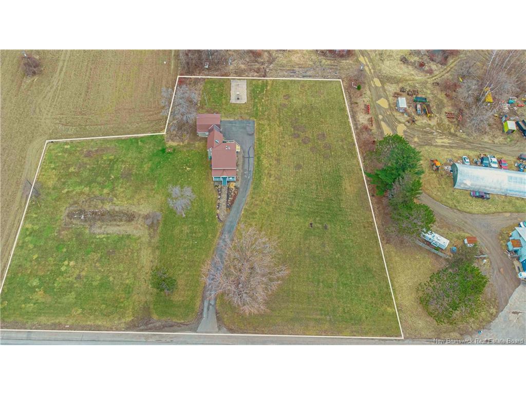 









699


Route 105

,
Maugerville,




NB
E3A 8L1

